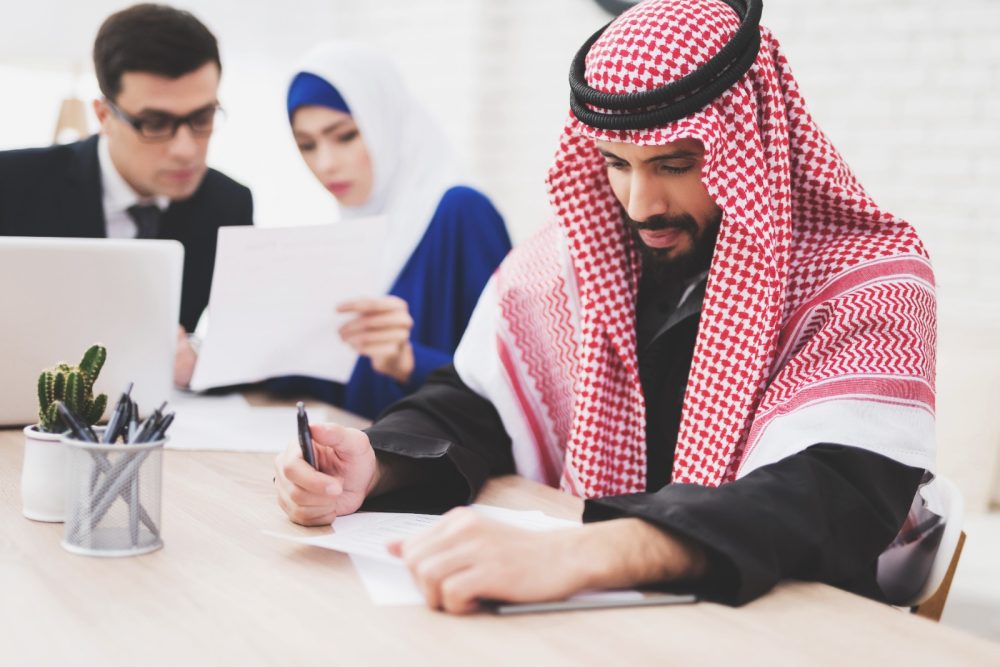 Menarik Investor dengan Sertifikasi UHK